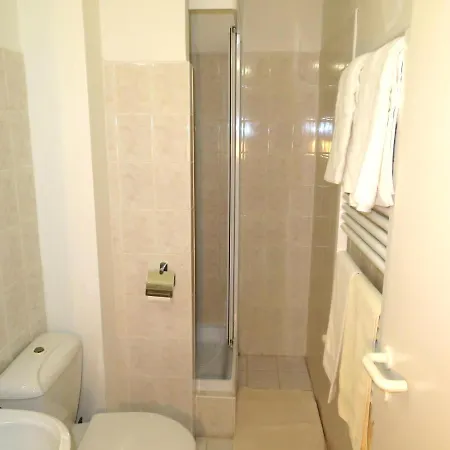 Bed & Breakfast Pod Cernou Vezi *