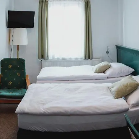 Pod Cernou Vezi Bed & Breakfast Klatovy